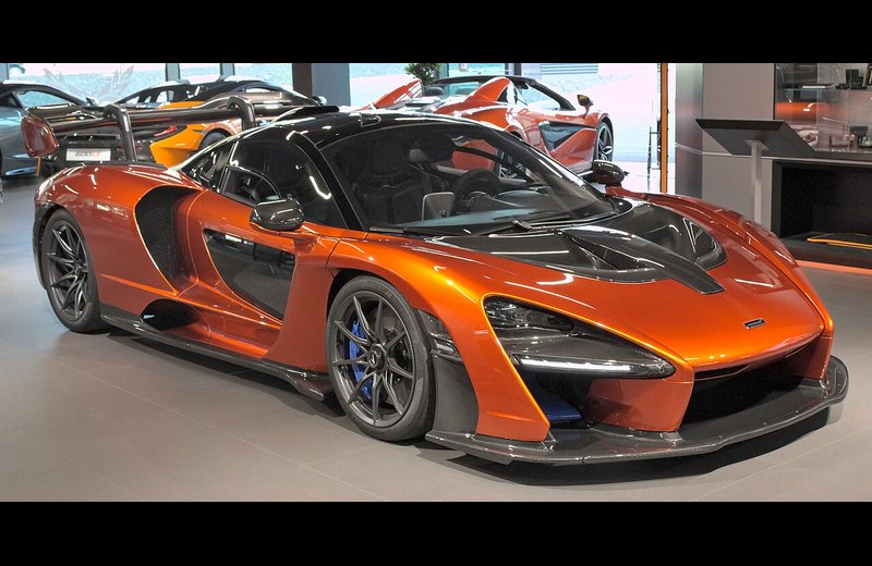 McLaren Senna